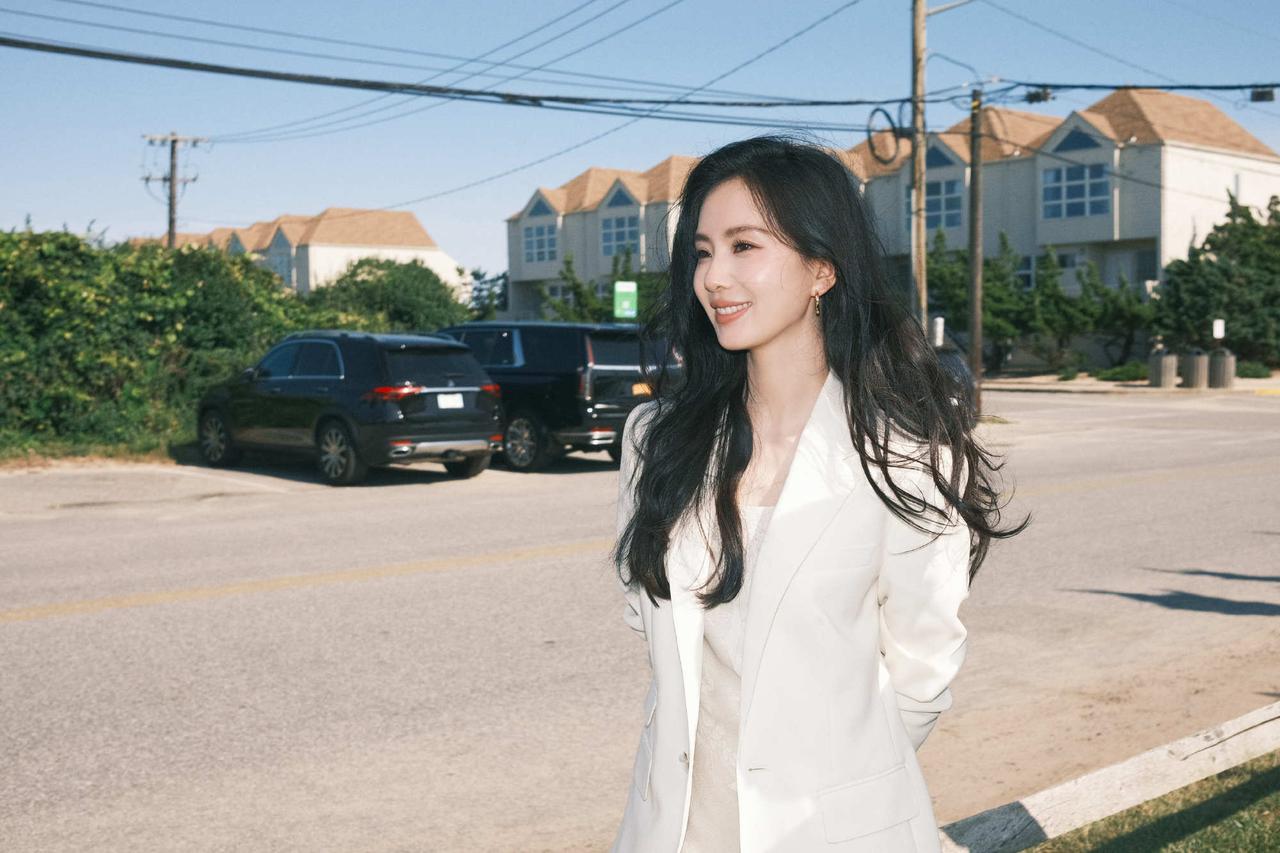 超美白色造型[送心]