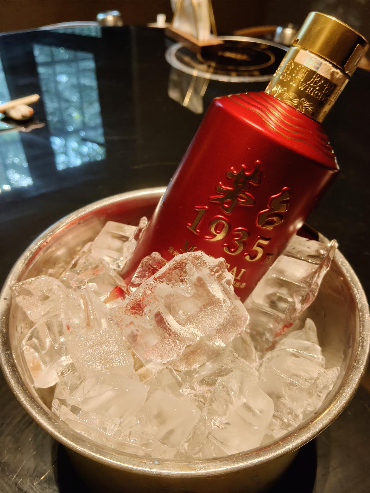 你最大的人生感悟是什么允许自己虚度时光，无所事事，亦是欢喜[爱慕]
人生不必一直