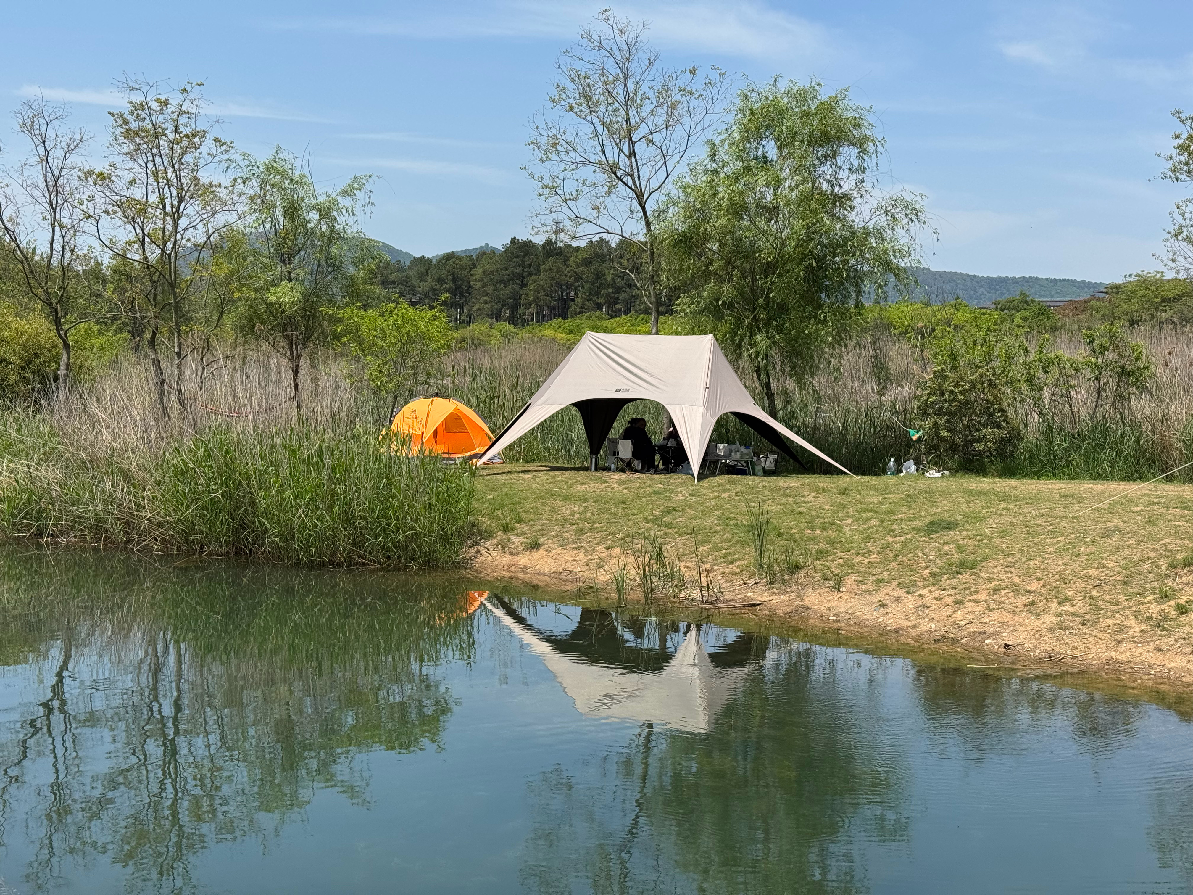 周末带娃骑车 划船水上运动是好朋友的周末