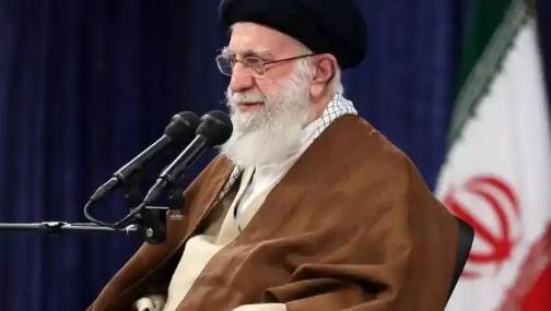 美伊战争第六天，没想到美国海军情报局局长却对中国说了这样一番话！
美媒彭博社3月