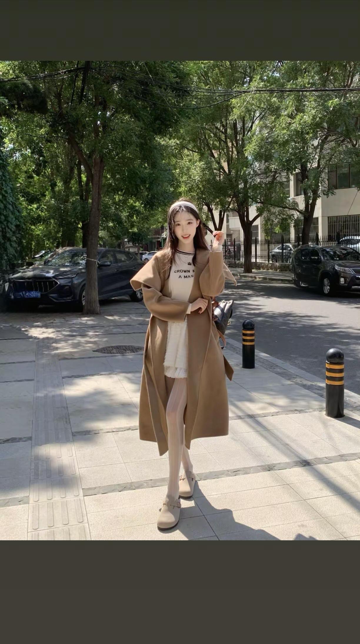 复古气质显腿长 时髦大小姐穿搭