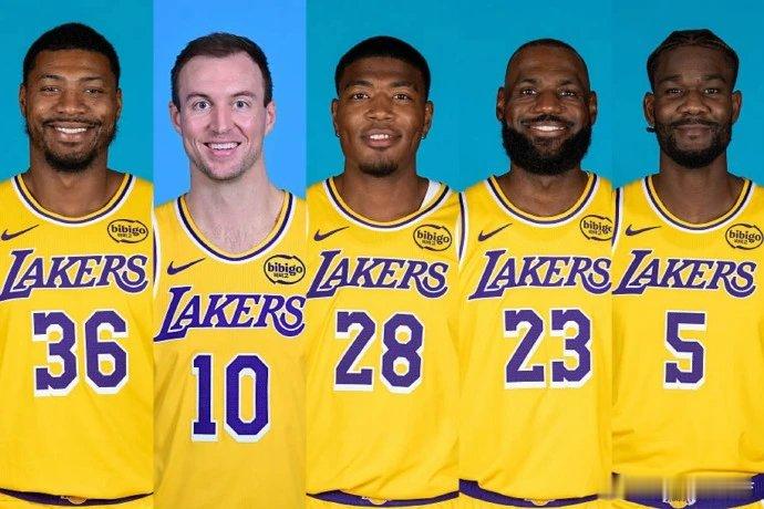 NBA季后赛首轮G4，湖人继续客场对阵火箭。双方首发出炉，里夫斯赛前确定不复出继