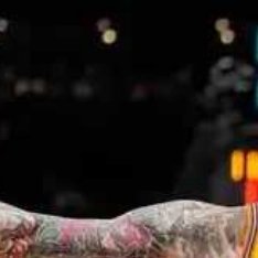 北京时间11月30日，NBA常规赛猛龙客场对阵黄蜂，其中黄蜂是背靠背第二场。猛龙