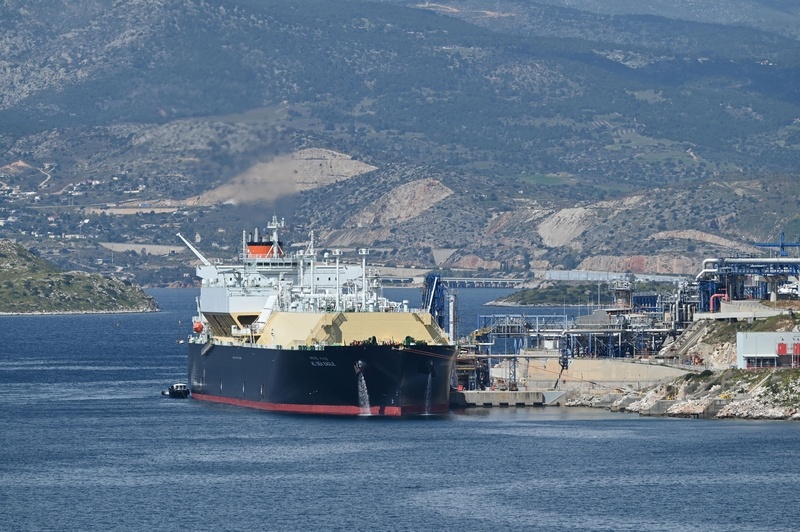 【#日媒操心中国或重新采购美国能源#】3月31日，《日经亚洲》报道提到，在中东战