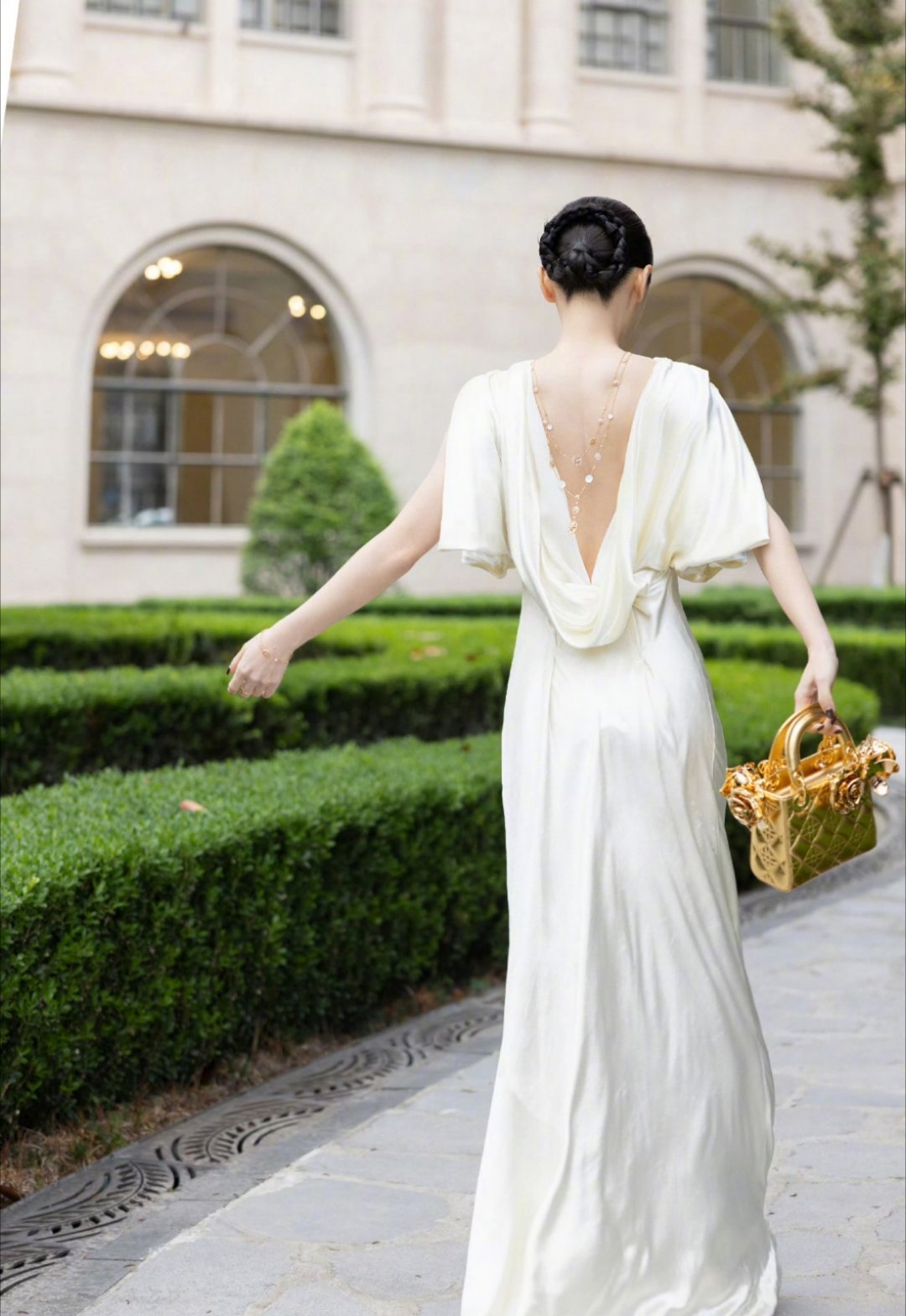 王子文高级美，那个熟悉的你又回来了