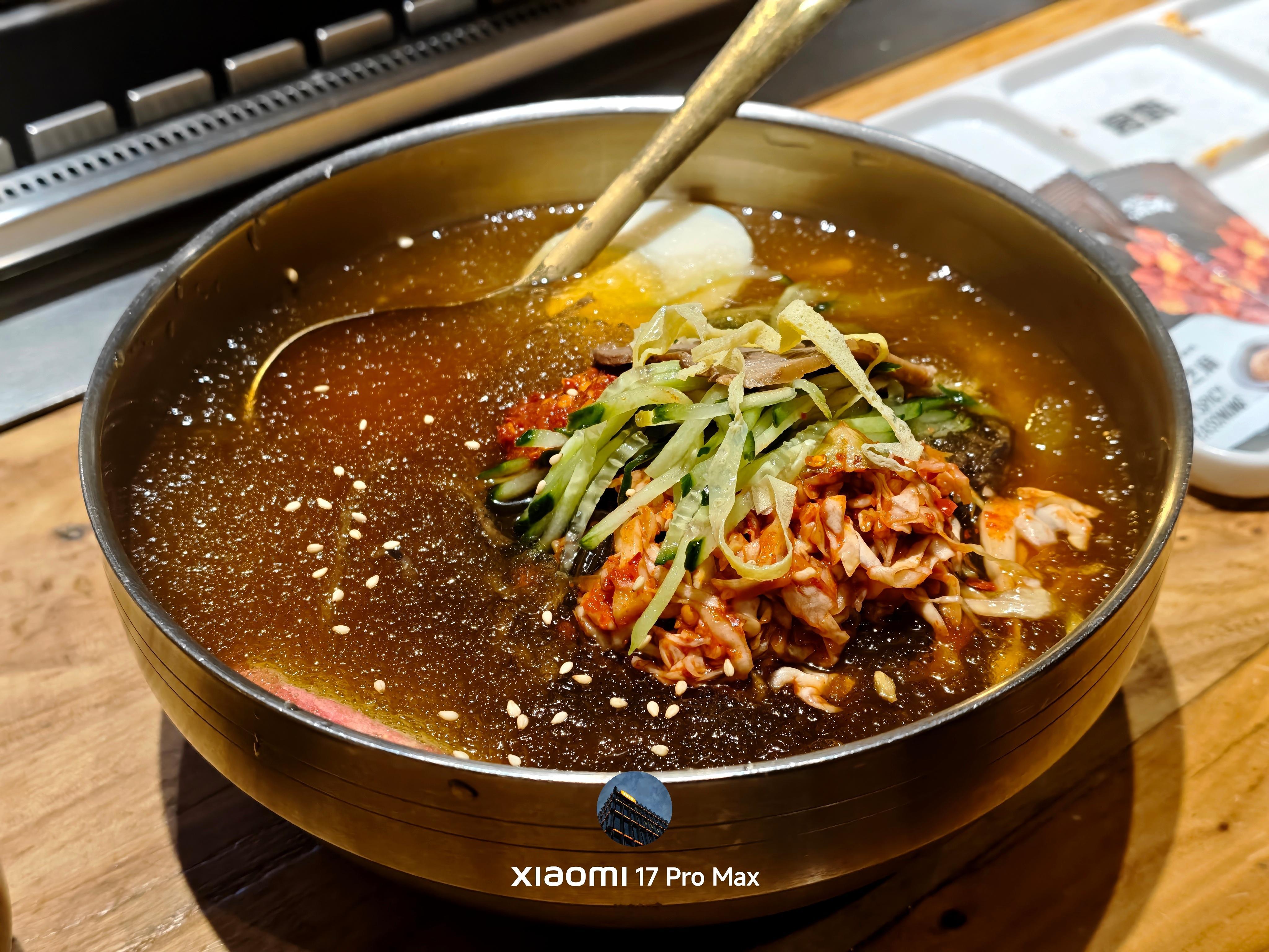 「匆忙是现代人的鸦片，我们用忙碌麻醉自己，却不知道自己错过了什么。」小伙伴们，晚