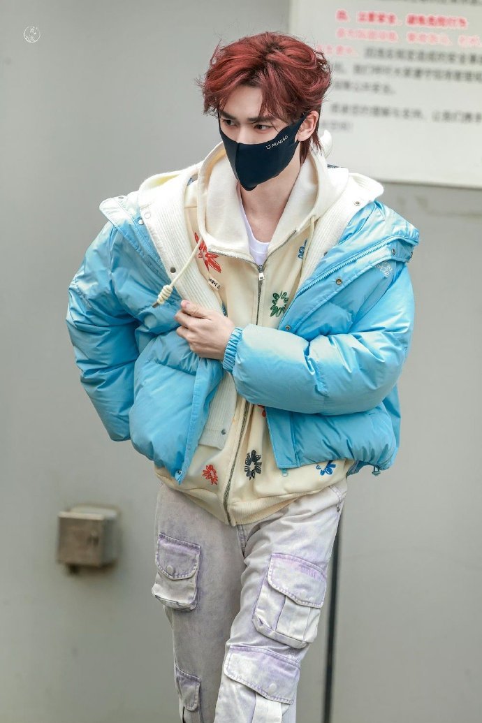 丁程鑫好六100期录制丁程鑫hi6录制第100期 丁程鑫hi6录制第100期 