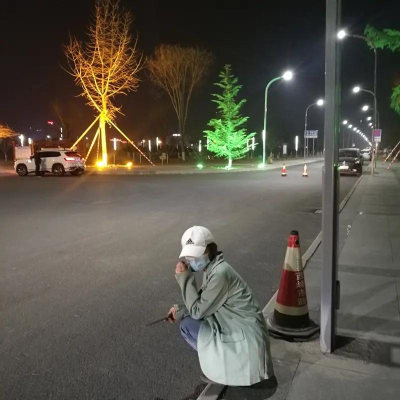 请铭记，当你苦尽甘来、真正立足于世后，务必要不断告诫自己，莫忘那无人问津的岁月，