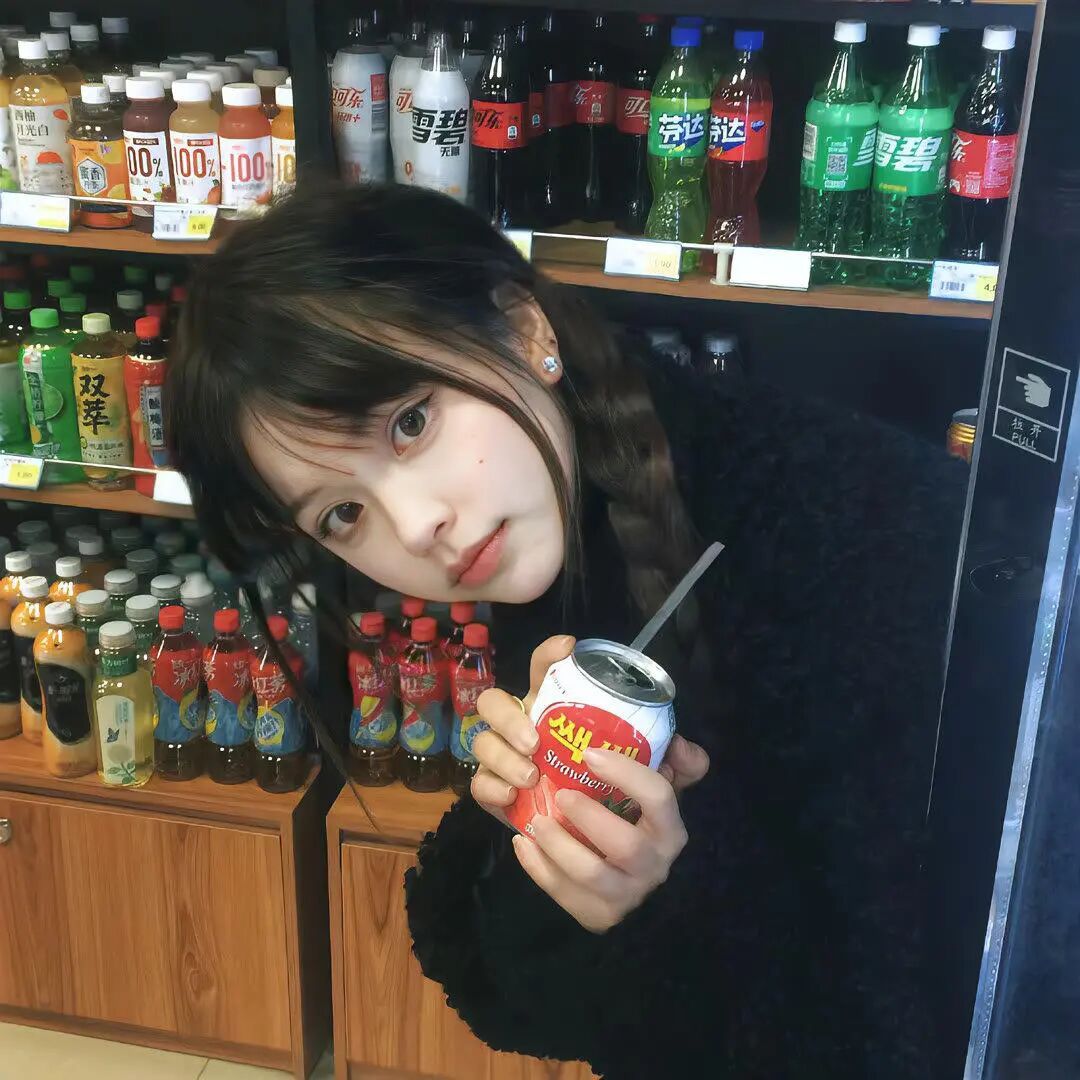 𝗪𝗲𝗖𝗵𝗮𝘁头像 ‖女生头像‖氛围感‖优质女头‖小众高级 ‖无水印女