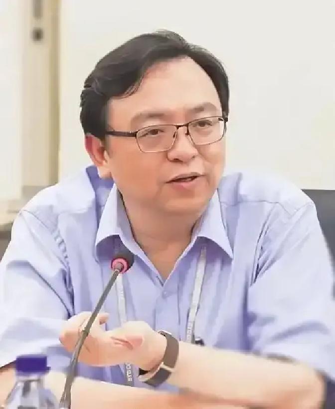 2020年，俞敏洪问王传福：“你的公司为什么要取名叫比亚迪？”王传福摆摆手：“我