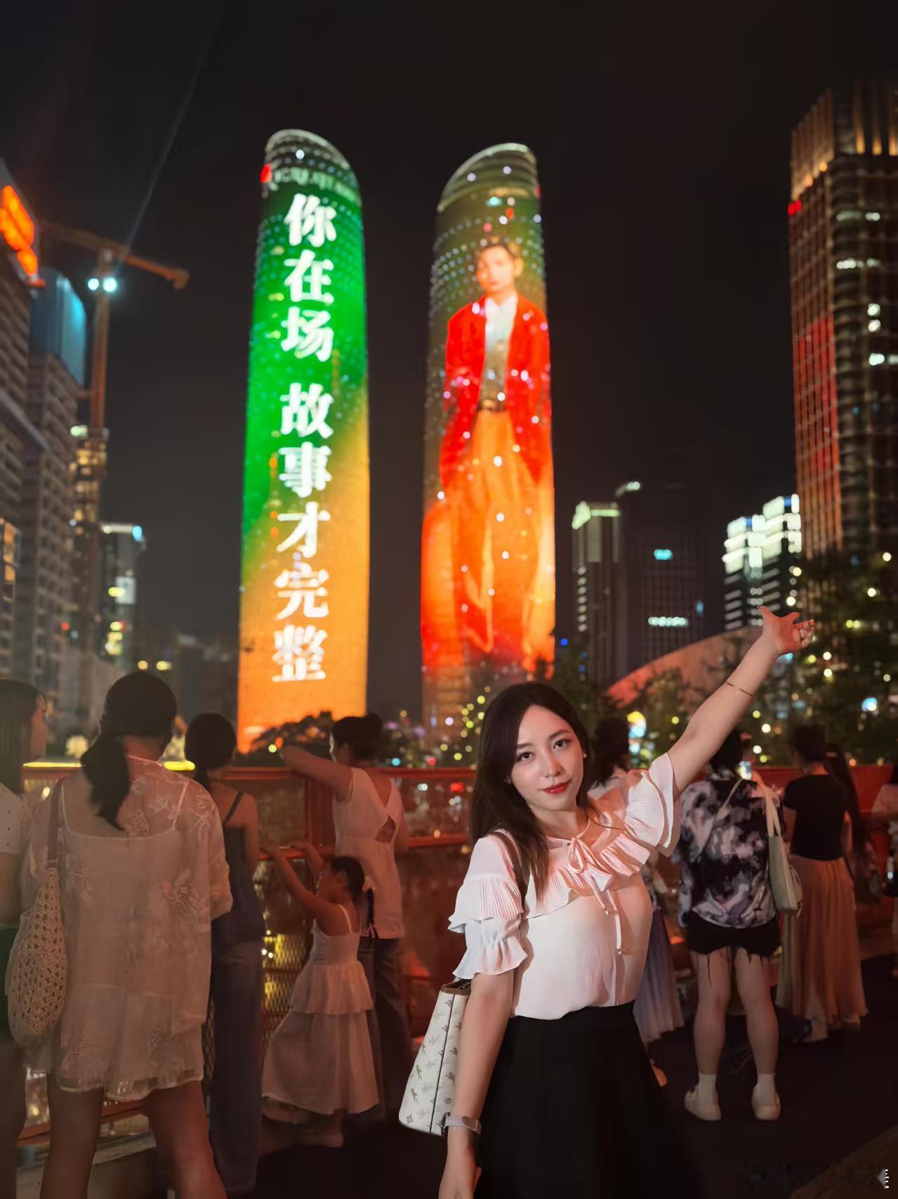 丁禹兮用陆游的诗表白粉丝丁禹兮大屏成粉丝新打卡地丁禹兮的宠粉真不是说说而已，用陆