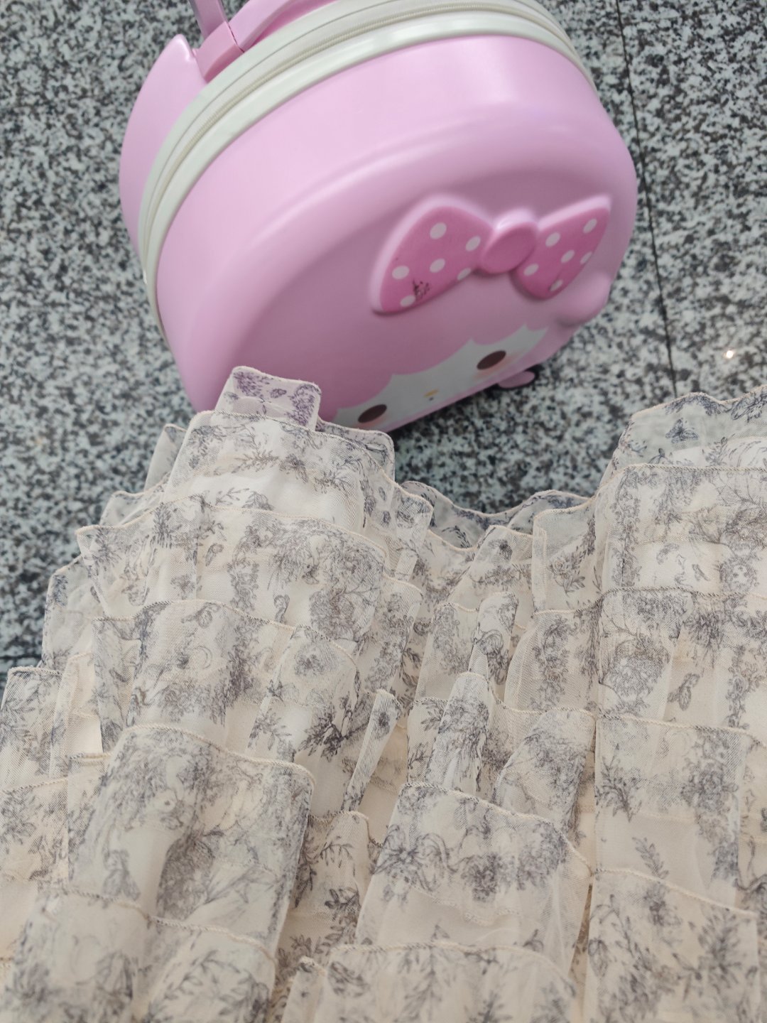 肥家肥家[来抱抱][来抱抱]到家狠狠睡一觉 ​​​