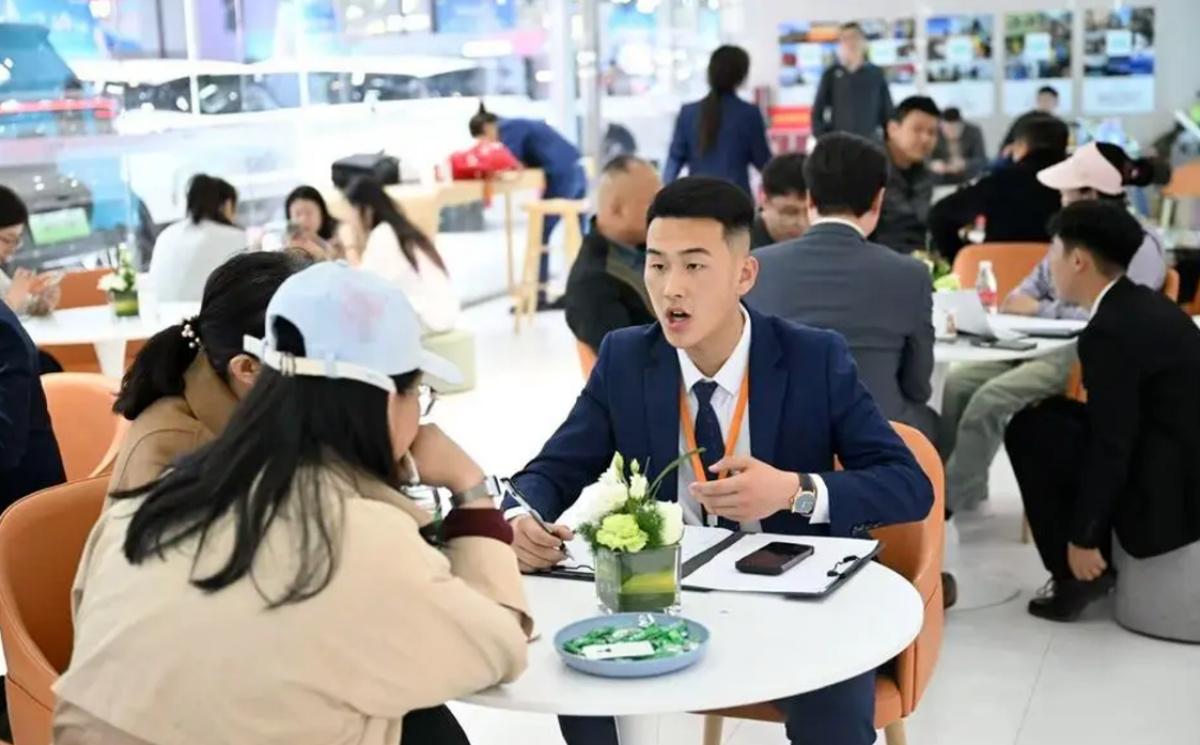 大河315│承诺5%实付9.8%，15万贷款变20万……汽车金融“套路”调查