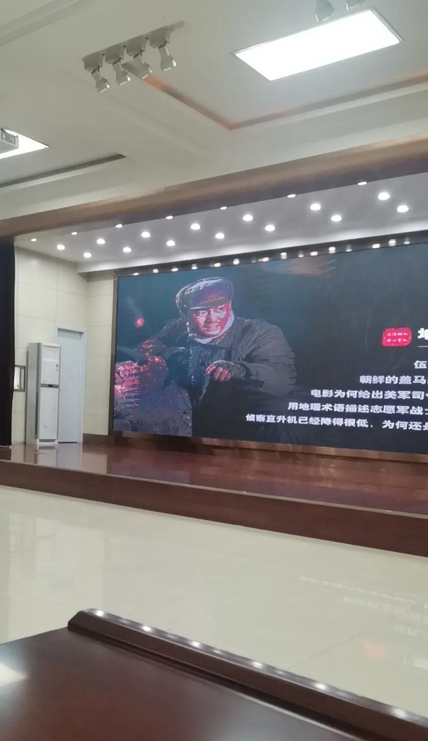 不可否认，一部分老师的暑假是处于焦虑与忙碌中，跟放松与休闲无缘！
今天大部分地方