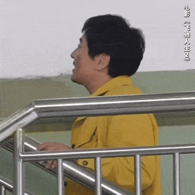 沈腾2句粤语歌学7年依旧0基础七年磨两词，磨的全是笑点！沈腾粤语烫嘴名场面+1，