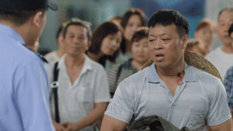 孙艺洲新剧演上人机哥了 孙艺洲新剧化身人机哥，独特风格魅力十足。这意外的缘分，让