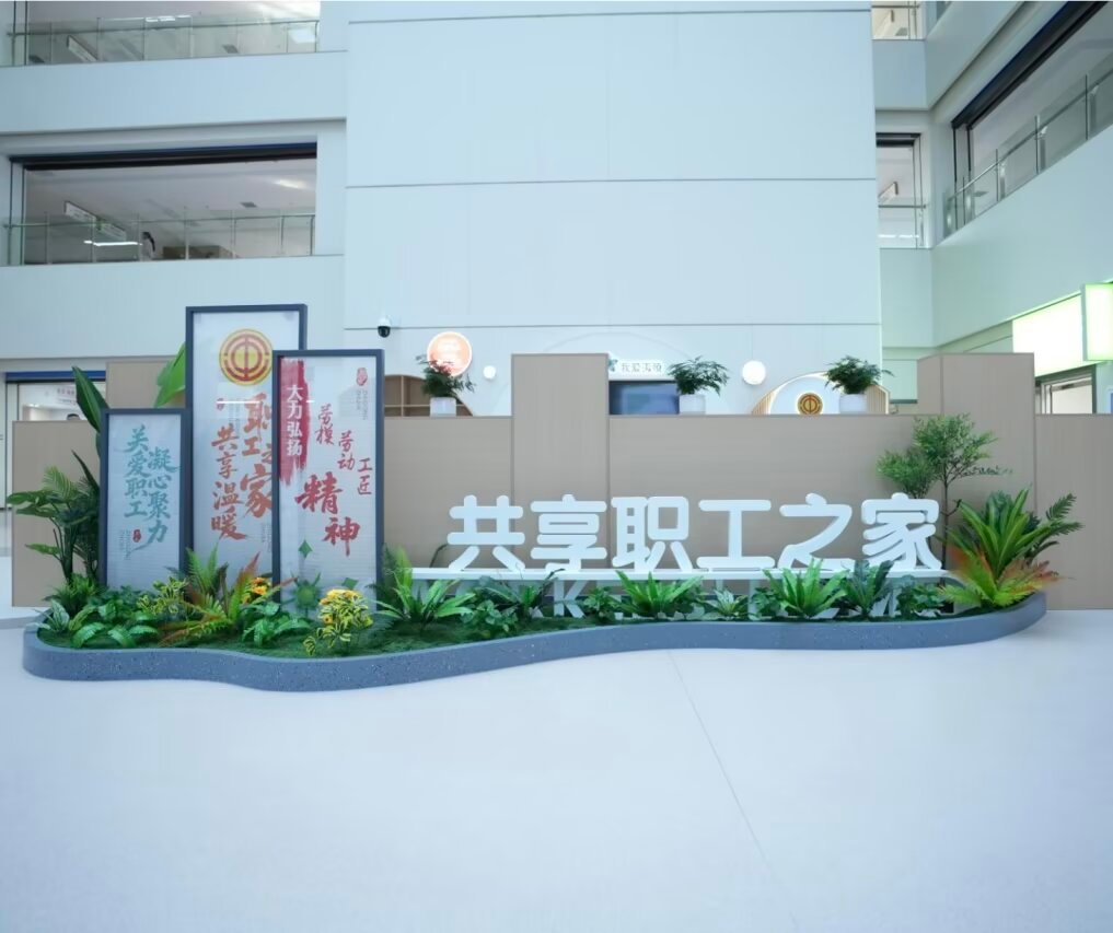 最近工作密度直线上上升考试、比赛、培训和连轴出差已在排队等候加油冲，争取年底再去