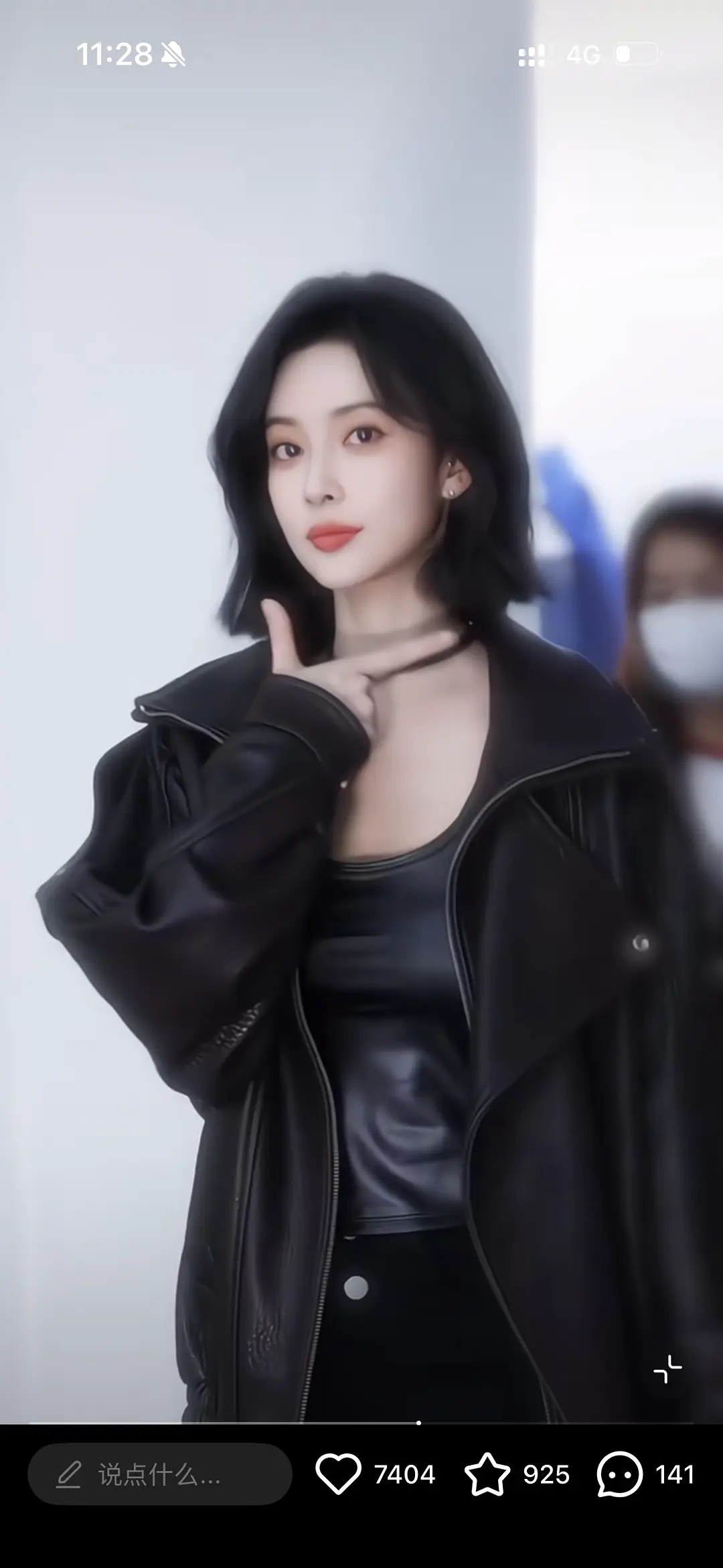 🌊这个发型也太像🌺三线里的发型了 