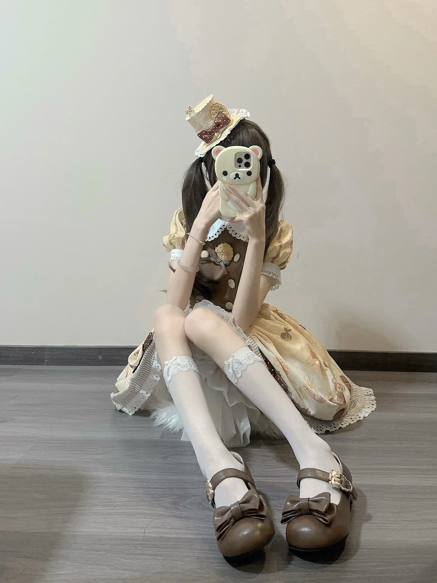 生活将我击倒在地  我幸福的睡着了