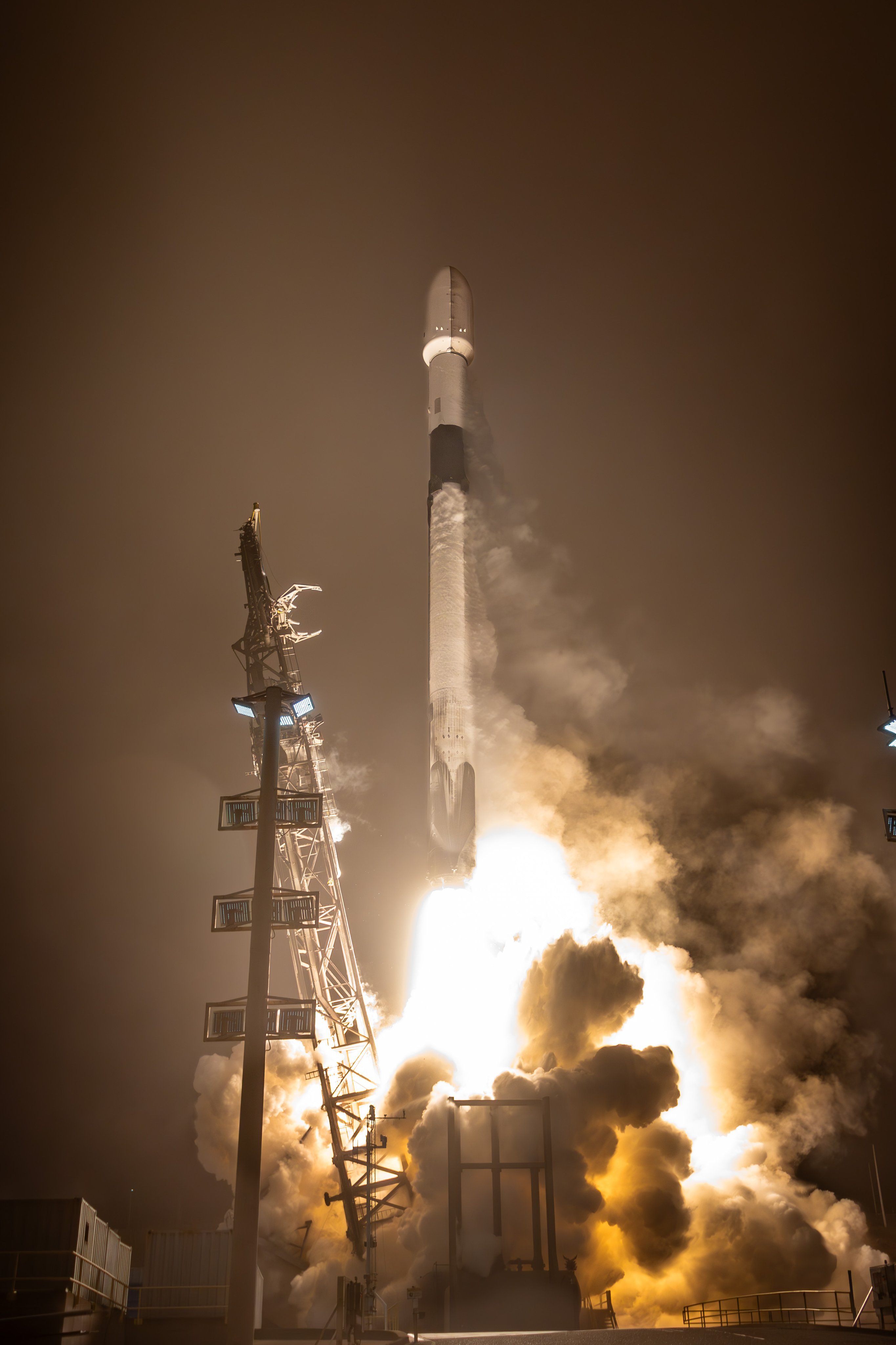 7月13日，SpaceX的猎鹰9号火箭完成了第500次任务～ ​​​