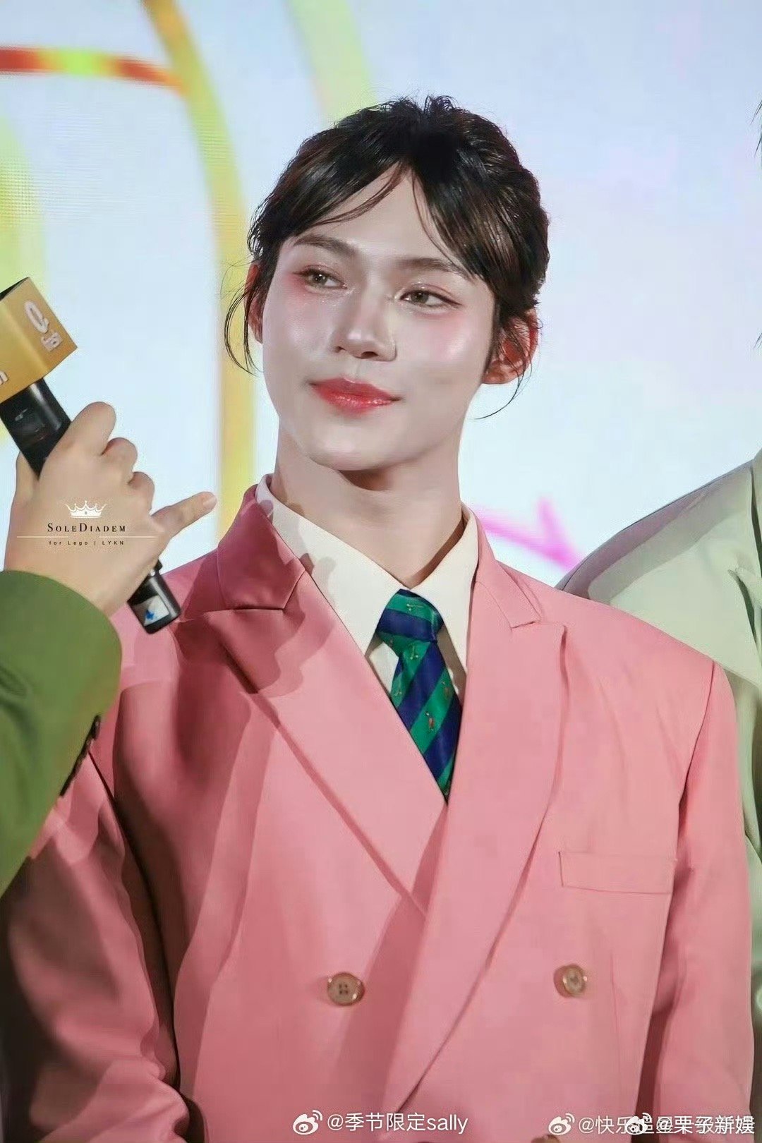 泰娱男爱豆妆造泰国男爱豆妆发泰娱男爱豆妆造，谁老公？[亲亲] ​​​