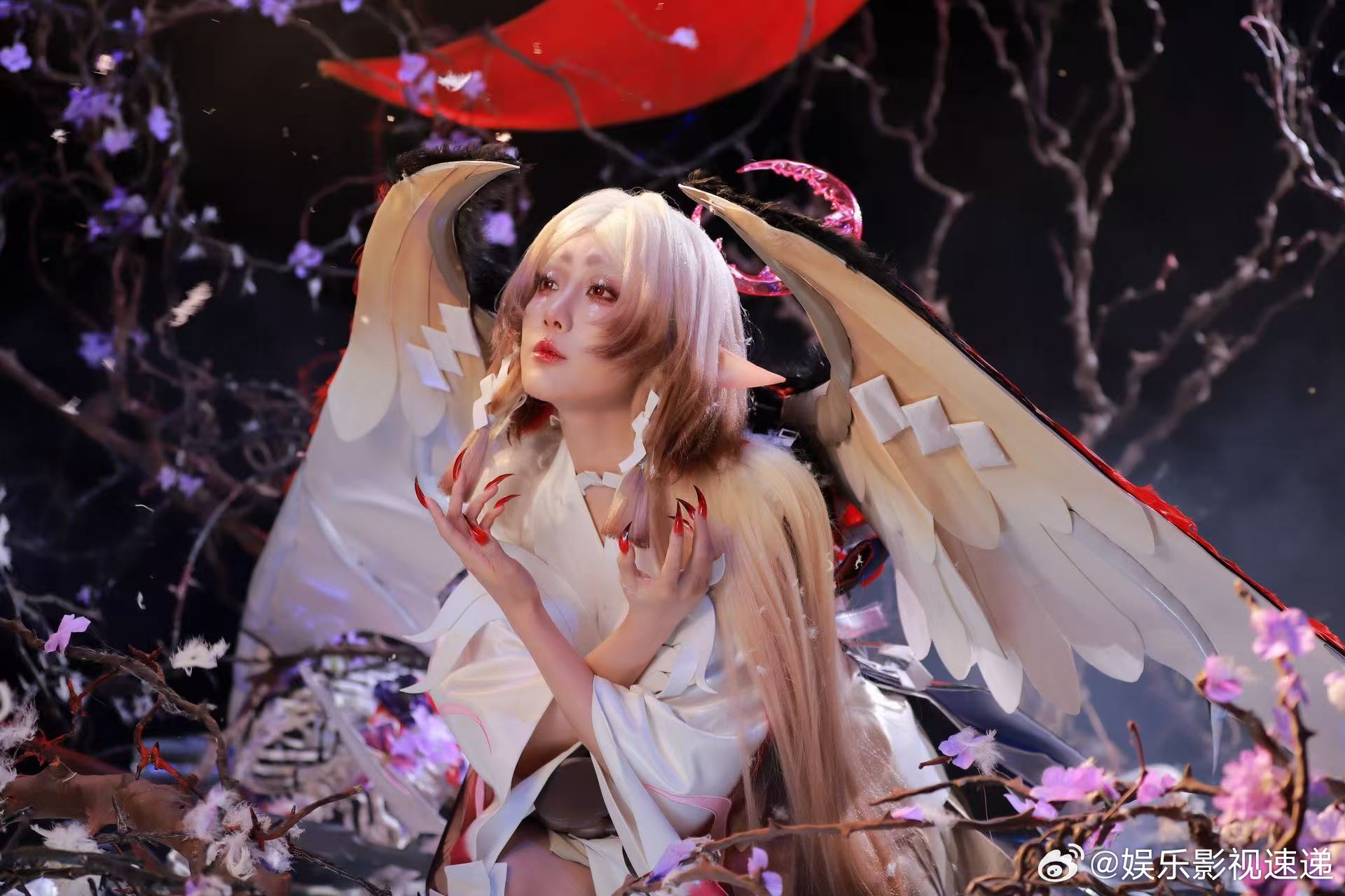 李艺彤 短剧李艺彤方回应演短剧李艺彤参与拍摄的为精品中剧 工作室辟谣了，是深圳卫