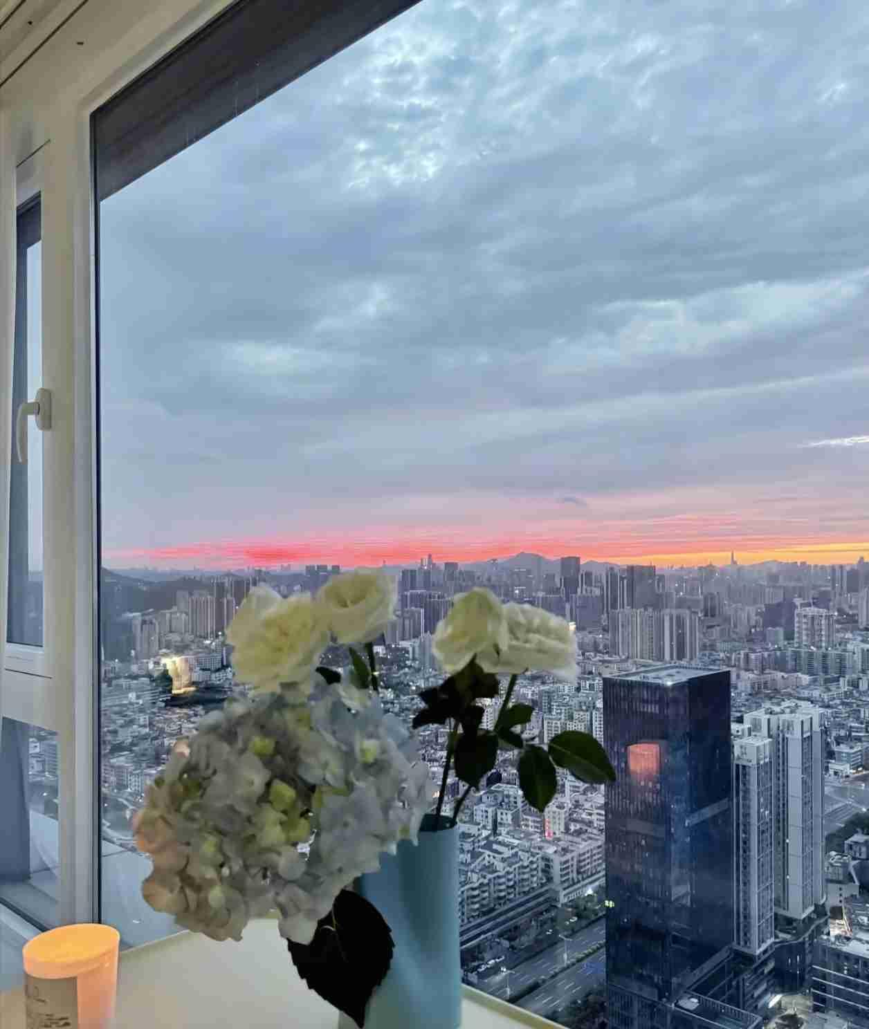 我的今日状态：😁轻松愉快
我这里的天气：☁️阴天

「今日天氣」

漫漫人生路