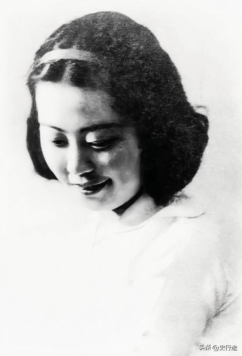 1946年，因会议机密被泄露，蒋介石大怒，让秘书长吴铁城彻查此事，沈安娜知道后，