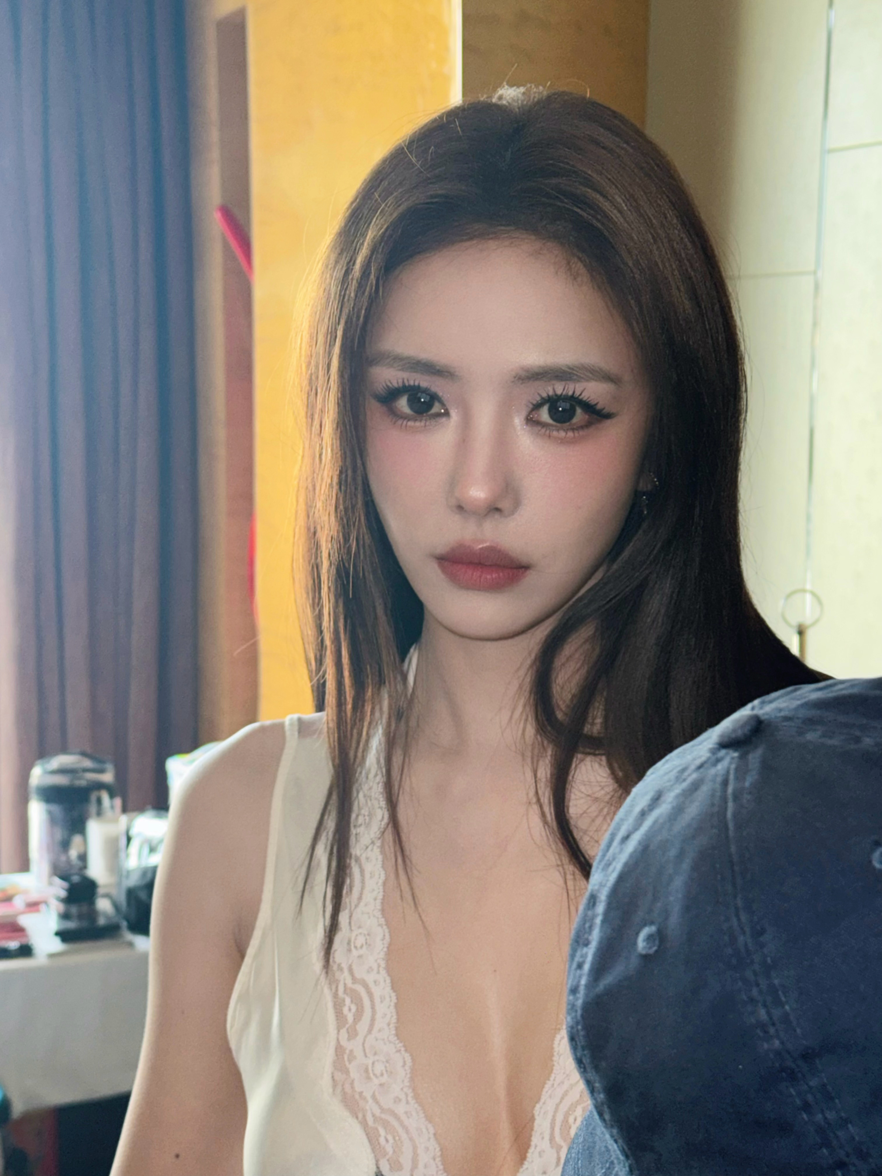 蔡文静 