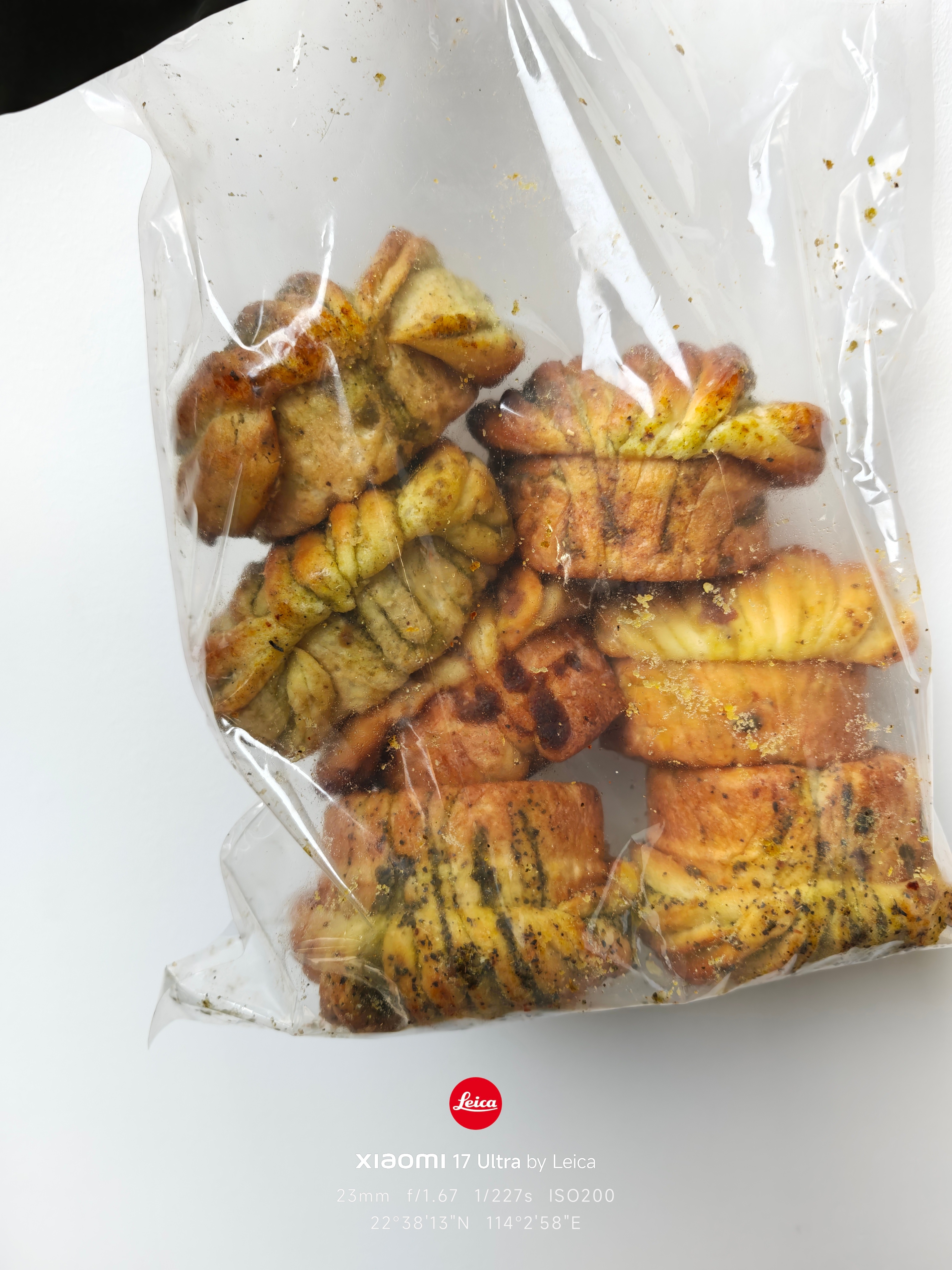 半夜刷抖音，然后下单购买的，清真西北手工小烤馍，也叫烤花馍、烧壳子，个头比我手多