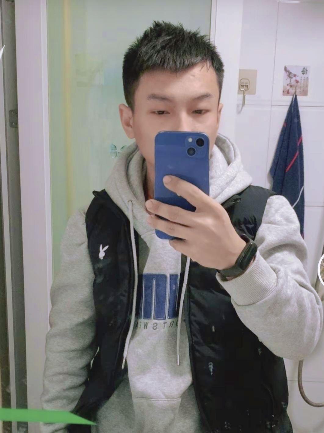 几年前的自己，岁月催人老