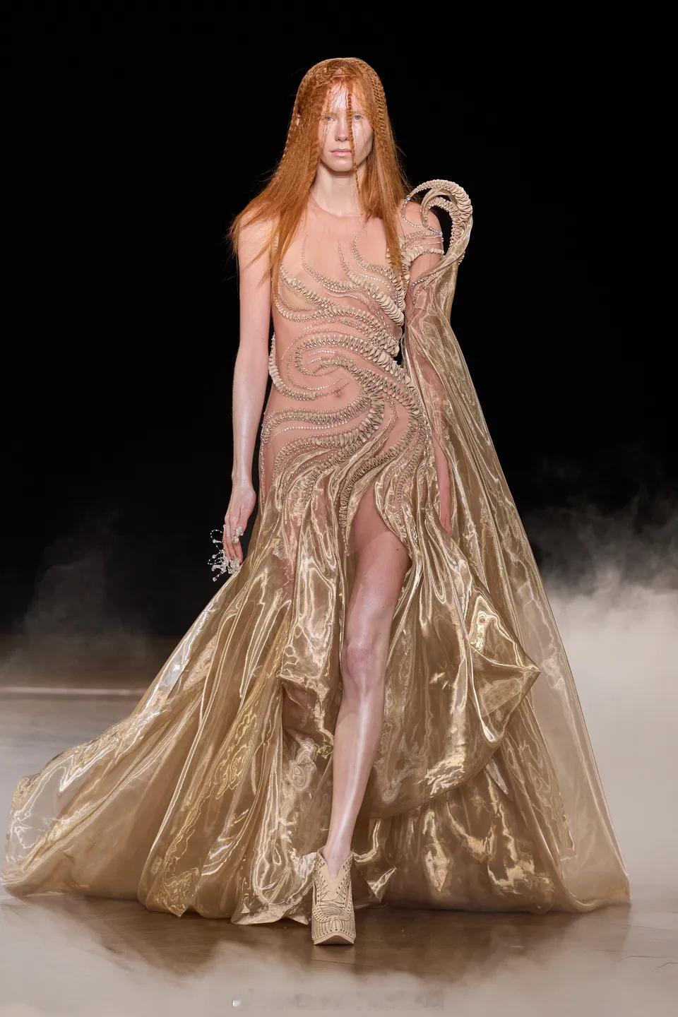 WELOOK我们看风尚 【WE我们看SHOW】IRIS VAN HERPEN20