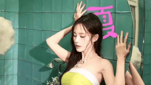 李一桐收到了粉丝送的300多封信生日时，李一桐在超话晒粉丝送的300多封信，每封