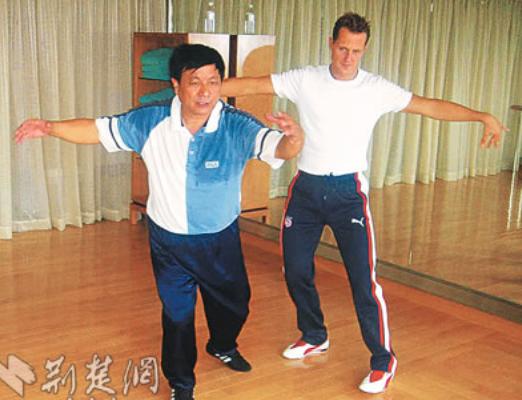 武当有一门绝学，叫天罡拳。上世纪40年代，天罡拳唯一传人张云镜还俗，这门绝技一度