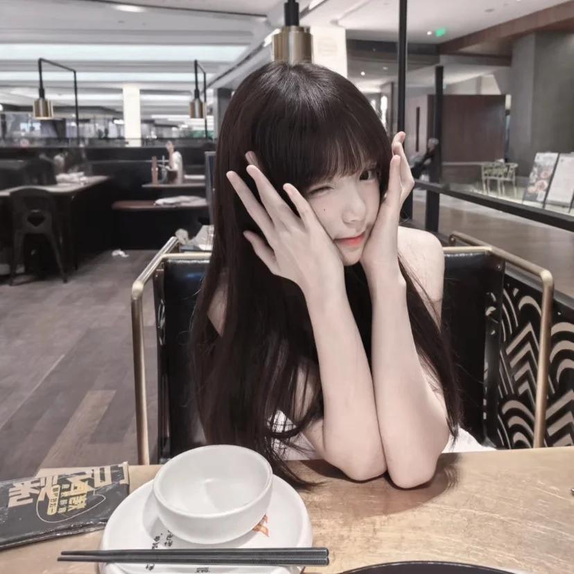 𝑾𝒆𝑪𝒉𝒂𝒕 女生头像｜女明星头像丨ins风女头分享｜韩系女头｜氛围