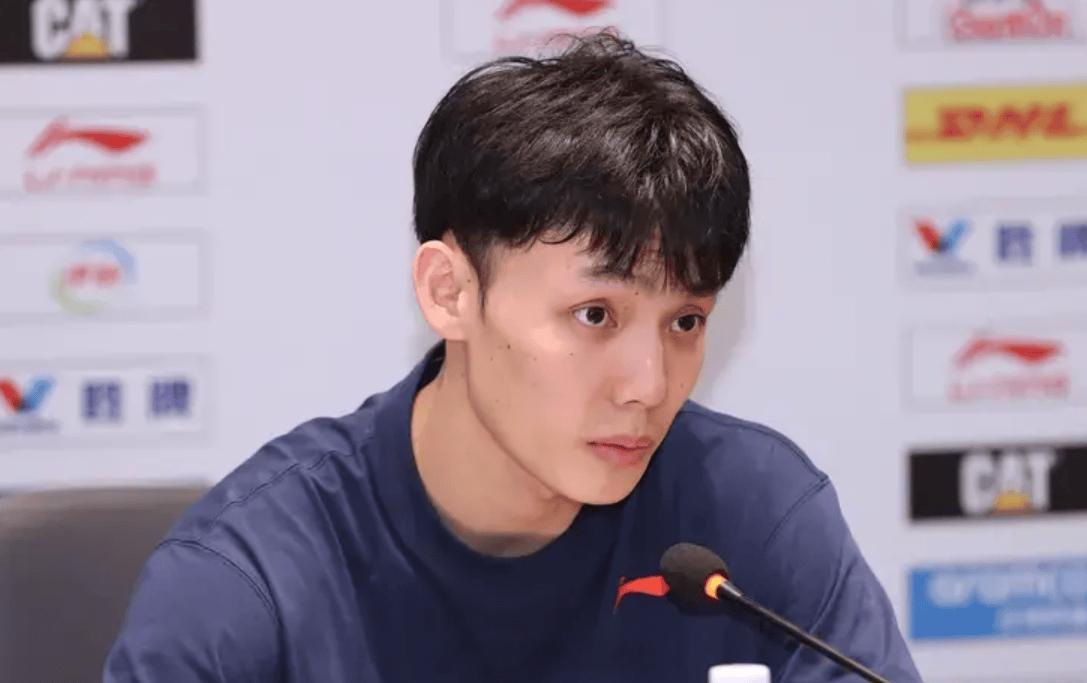 徐杰赛后接受媒体采访谈及本场比赛表示：“今天上来整个球队比较松，到了第二节大家必