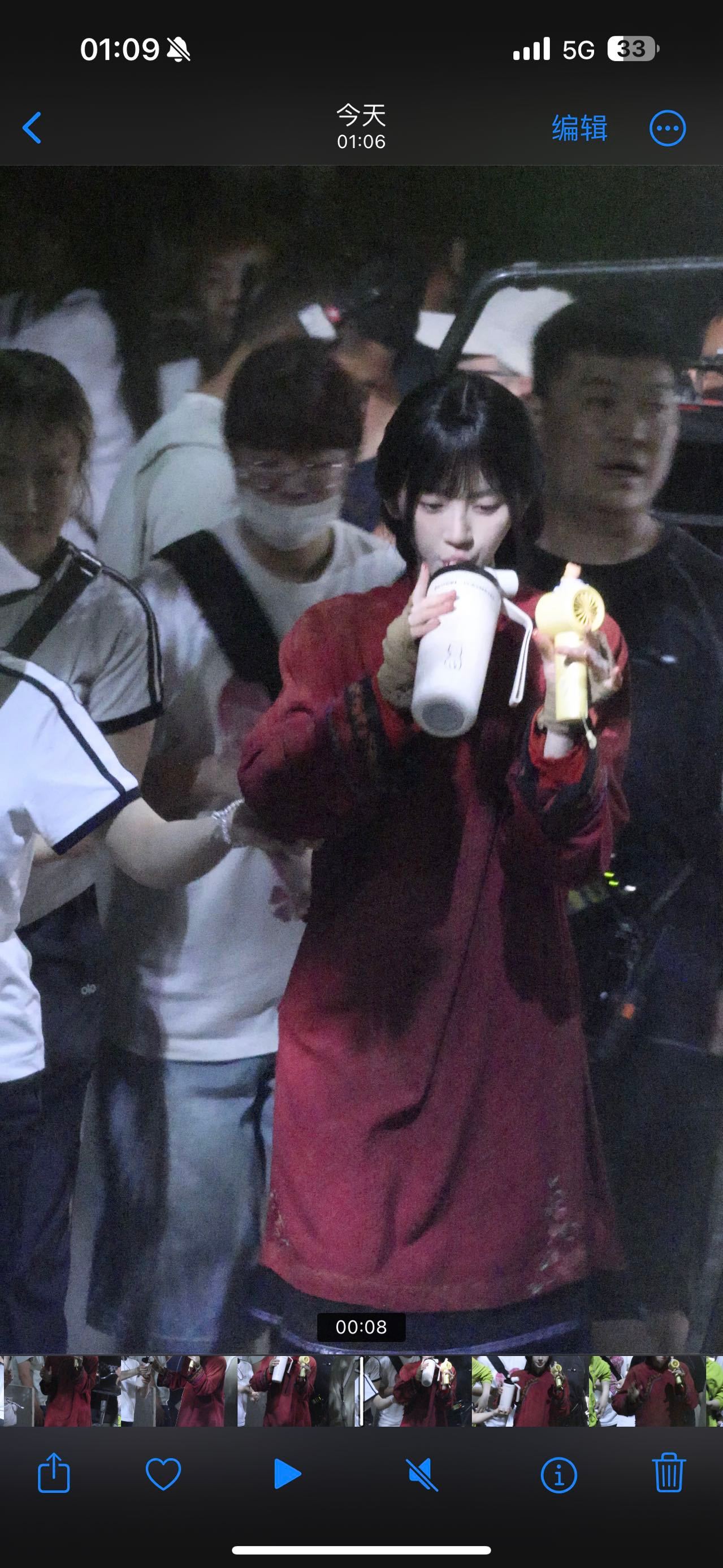 这么大的杯子 