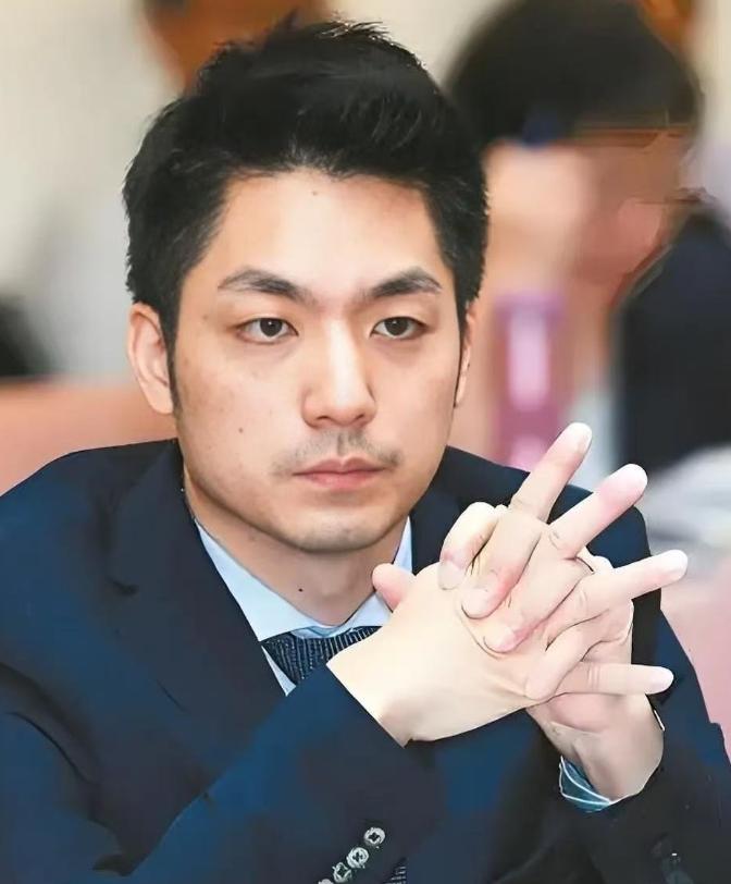 台北市长蒋万安发表声明 
 
大陆昨天在黄海北部搞个常规实弹射击，提前24小时就