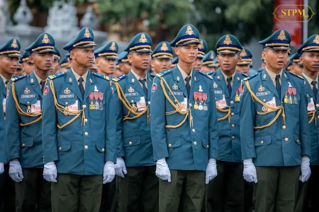 本以为泰军击毙一名柬军少将，帮佩通坦出了口恶气，然而不查不知道，一查吓一跳，柬埔