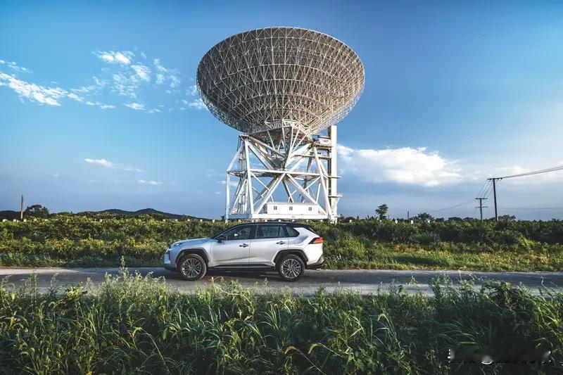 续航焦虑一直是新能源车的痛点，可你能想象，明年就有车能让这问题成为历史？奇瑞高管