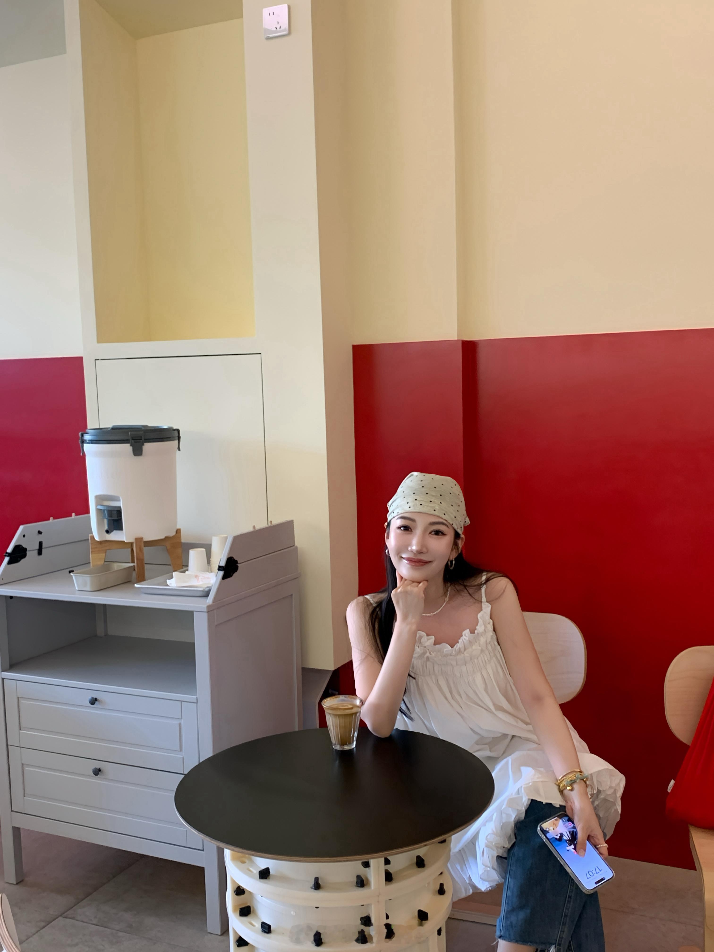 小巨场经典维也纳☕️我真的太爱了～～荣升我的喜爱度咖啡榜单NO.1爱去 常去 我