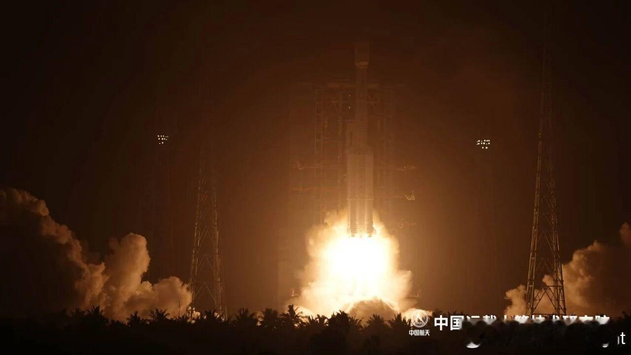 5个月过去，终于迎来高轨开门红！经过年初长征三号乙失利以来，我国高轨发射任务暂停