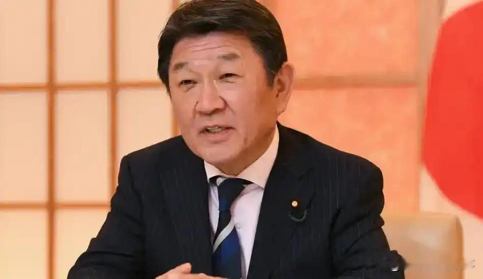 “废纸”十年，日本捡起来当宝？中方召见日公使：先把你家冲之鸟礁的事说清楚！

7