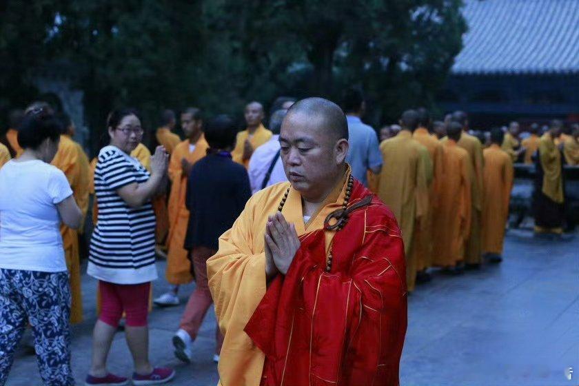 释永信春节前后已被限制出境7月28日，有消息人士透露，释永信今年春节前后出国访问