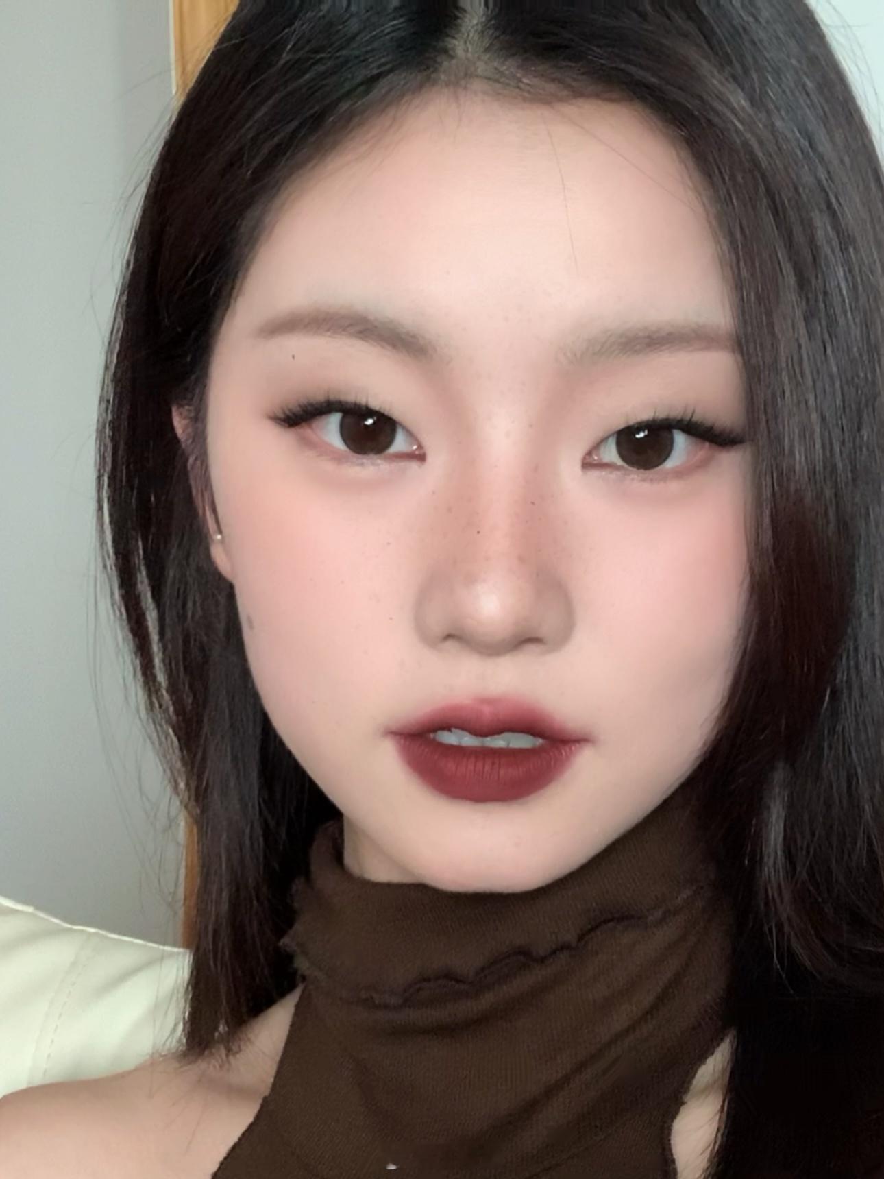 很久没红唇了👄 ​​​