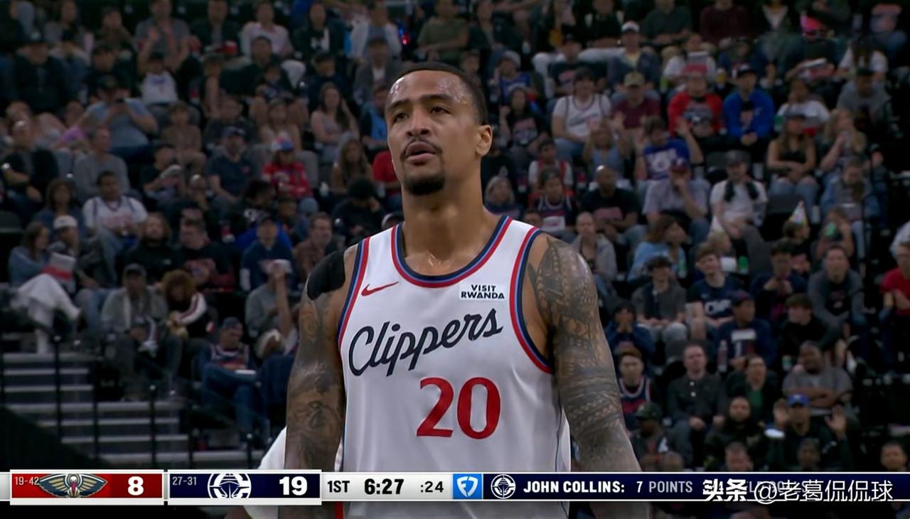 快船大将科林斯真是扣篮扣疯了！在今天快船主场迎战鹈鹕的比赛中，目前双方的第一节比