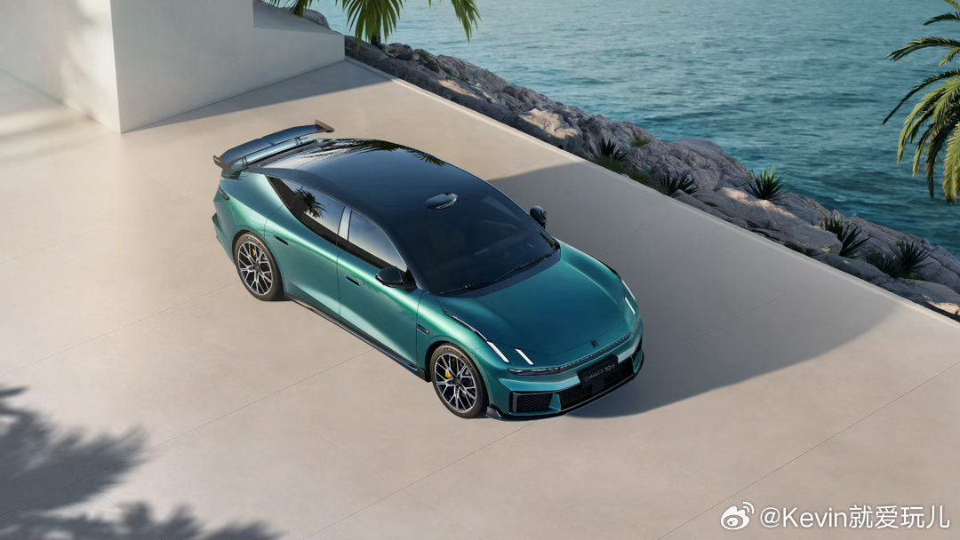 新款领克10要来了依旧是特别帅当然更期待它的动态之前叫Z10的时候它的动态表现就