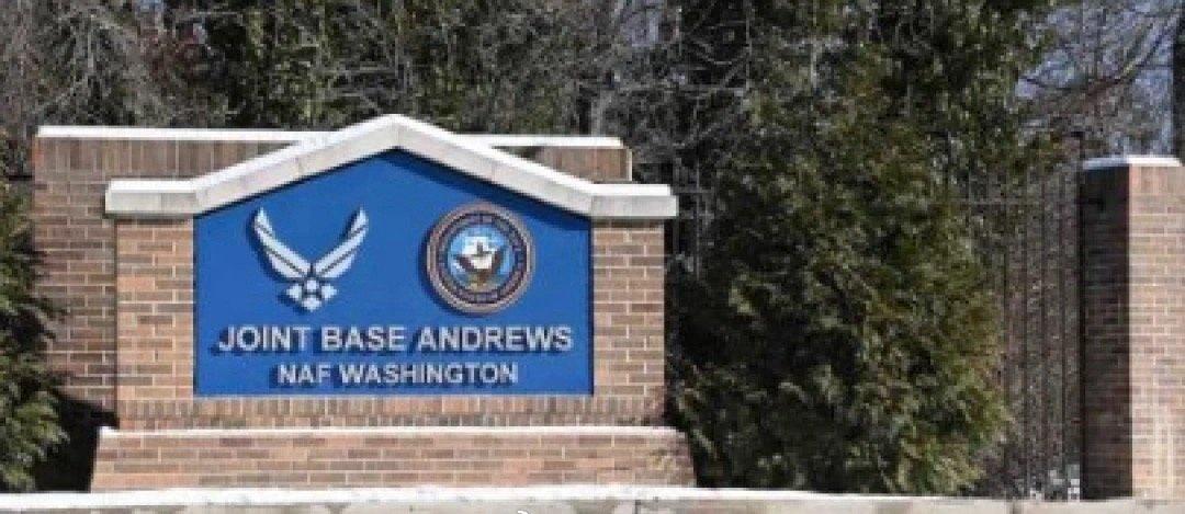 【美军重要基地收到不明白色粉末包裹，美军多人接触可疑包裹后不适送医】近日，美国马