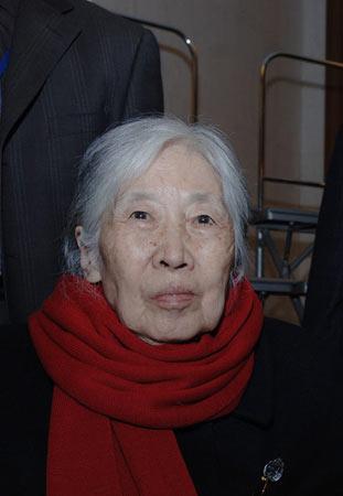 1978年，王光美迈出监狱大门，她万万没想到，第一个探望的人竟是毛主席的昔日秘书