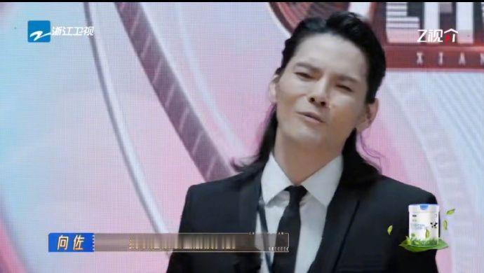 向佐的言辞中，我们看到了家教的力量和父子之间的深厚情感，他的未来必将如父母所愿，